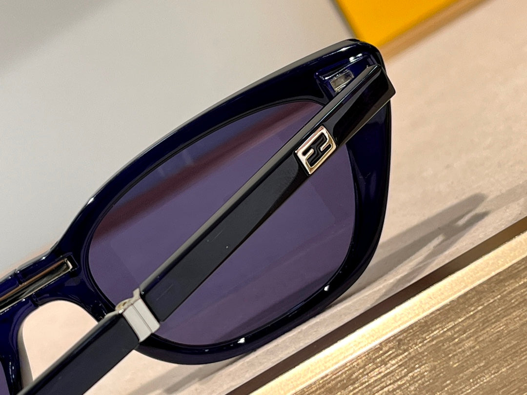 FOLDABLE FF DIAMONDS CAT-EYE SUNGLASSES 548844 IN ACETATE