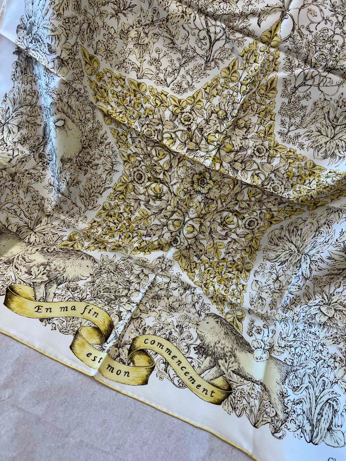 DIOR SCARF 90 CM IN SILK 627642