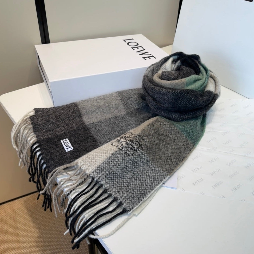LOEWE 25S SCARF 180 IN CASHMERE 856350