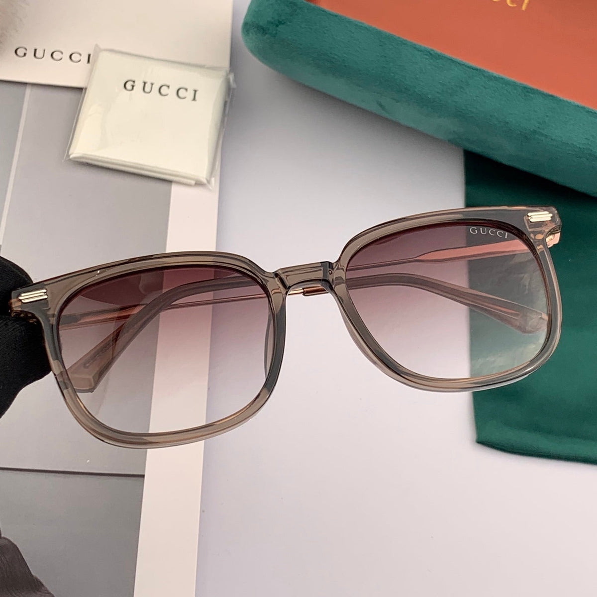 SQUARE FRAME SUNGLASSES G55501 IN ACETATE