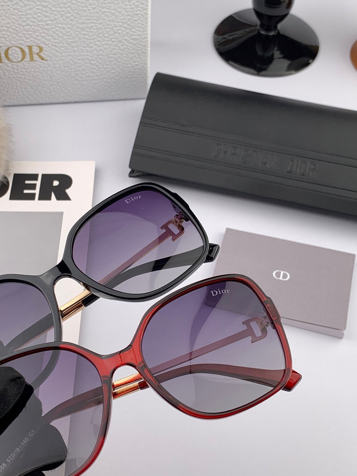DIOR MONTAIGNE SUNGLASS D8266 IN METAL