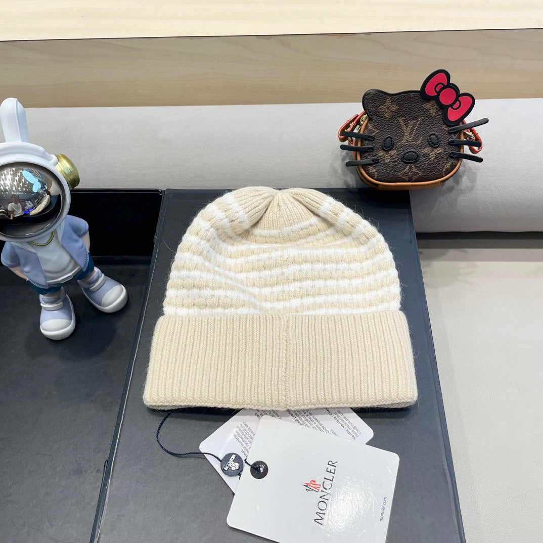 BEANIE HAT IN STELL BISQUE BEIGE MIX WHITE CASHMERE 436731