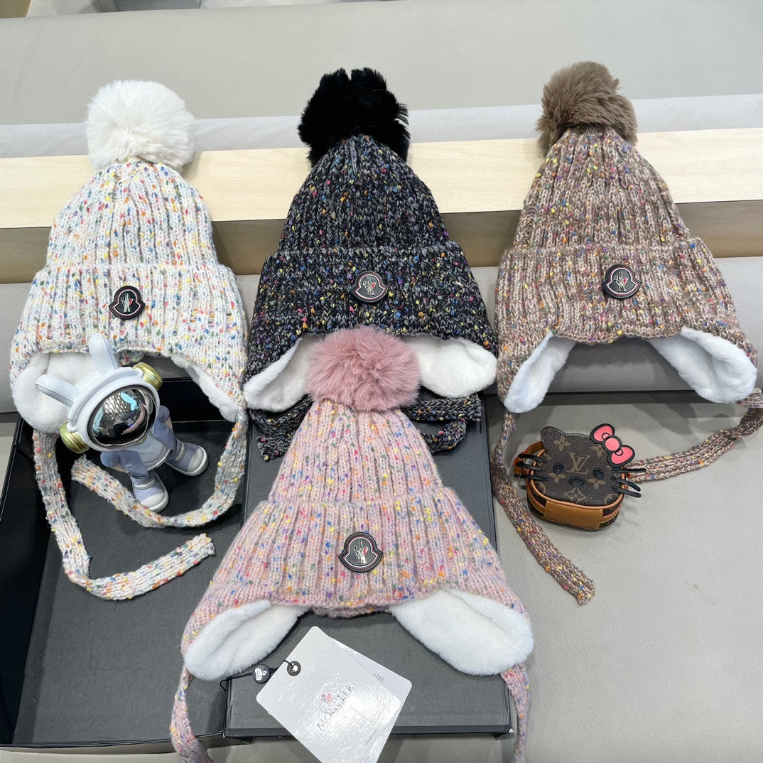 BEANIE HAT IN LIGHT PINK WOOL LINED WITH FLEECE 436776