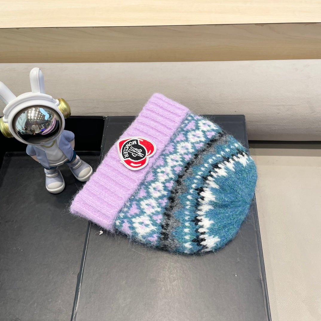 BEANIE HAT IN COLORFUL WOOL 438146