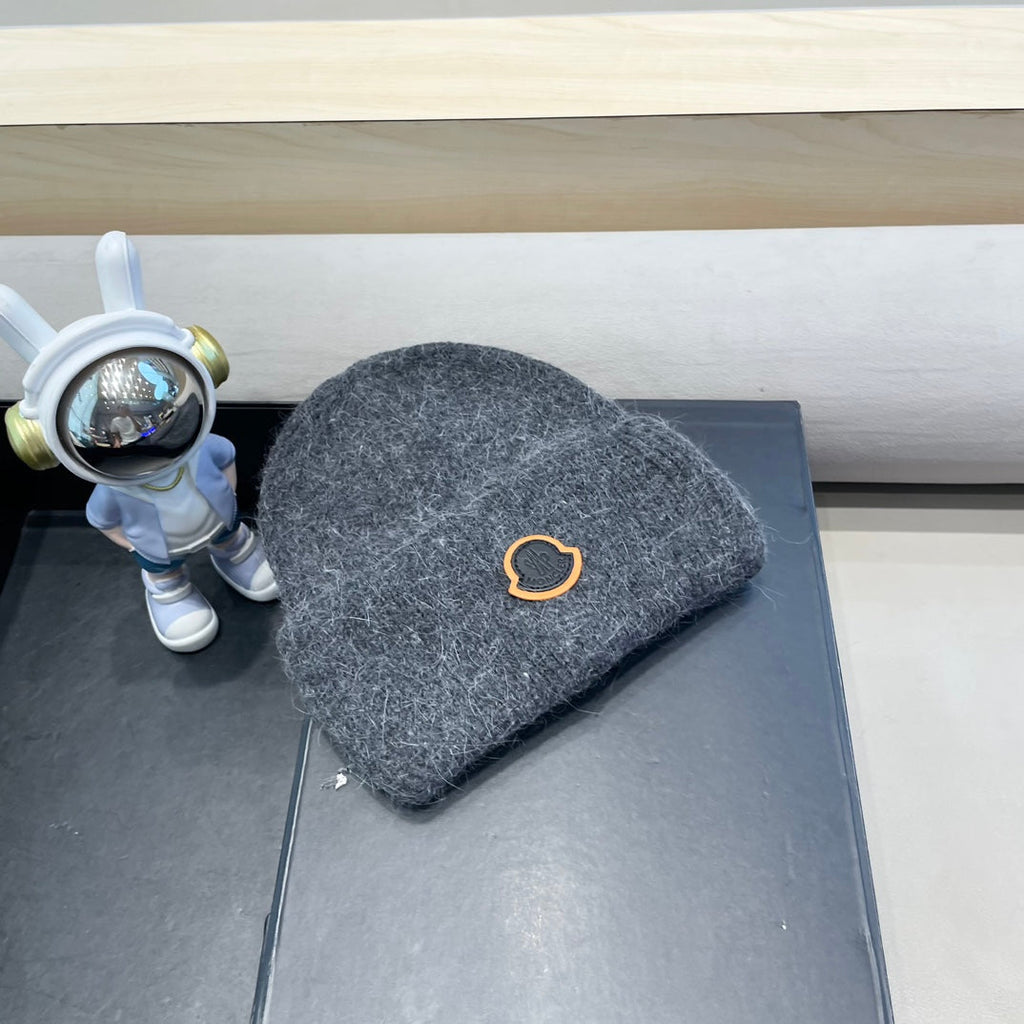 BEANIE HAT IN GRAPHITE GRAY WOOL 438121