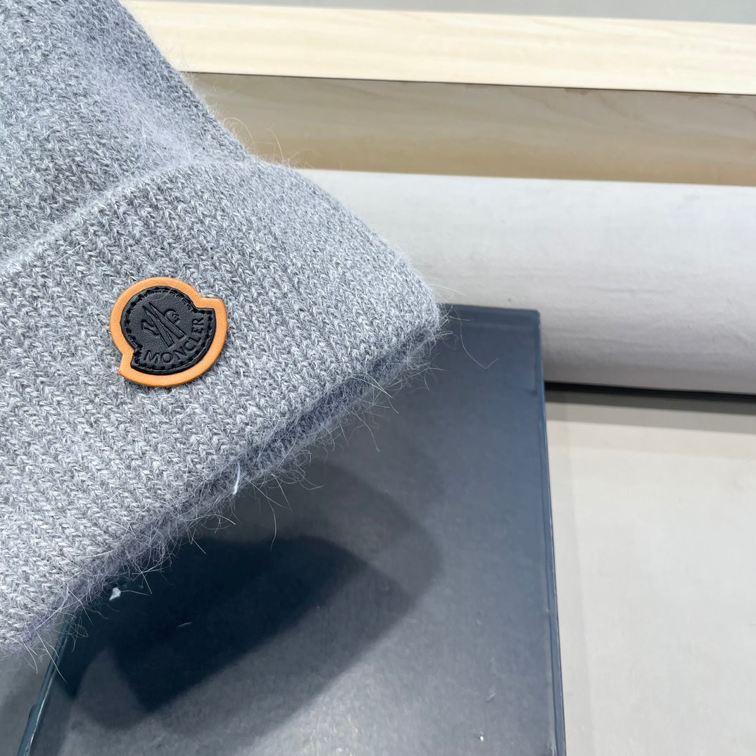 BEANIE HAT IN CLOUD GRAY WOOL 438127