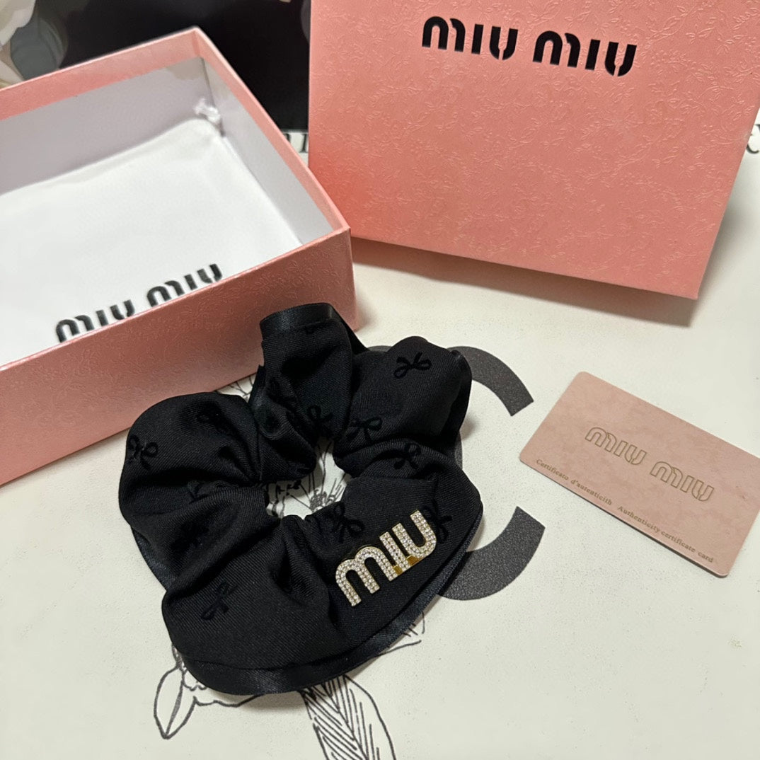 HAIR TIE IN BLACK SPANDEX FABRIC 432827