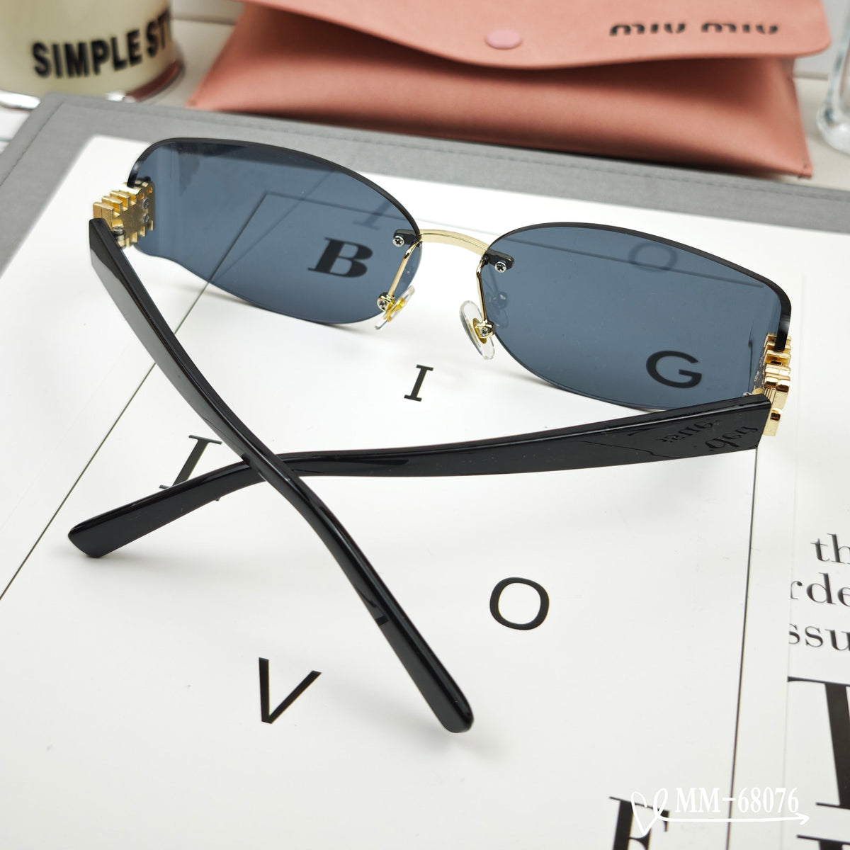 LOGO SUNGLASSES 68076 IN BLACK ACETATE