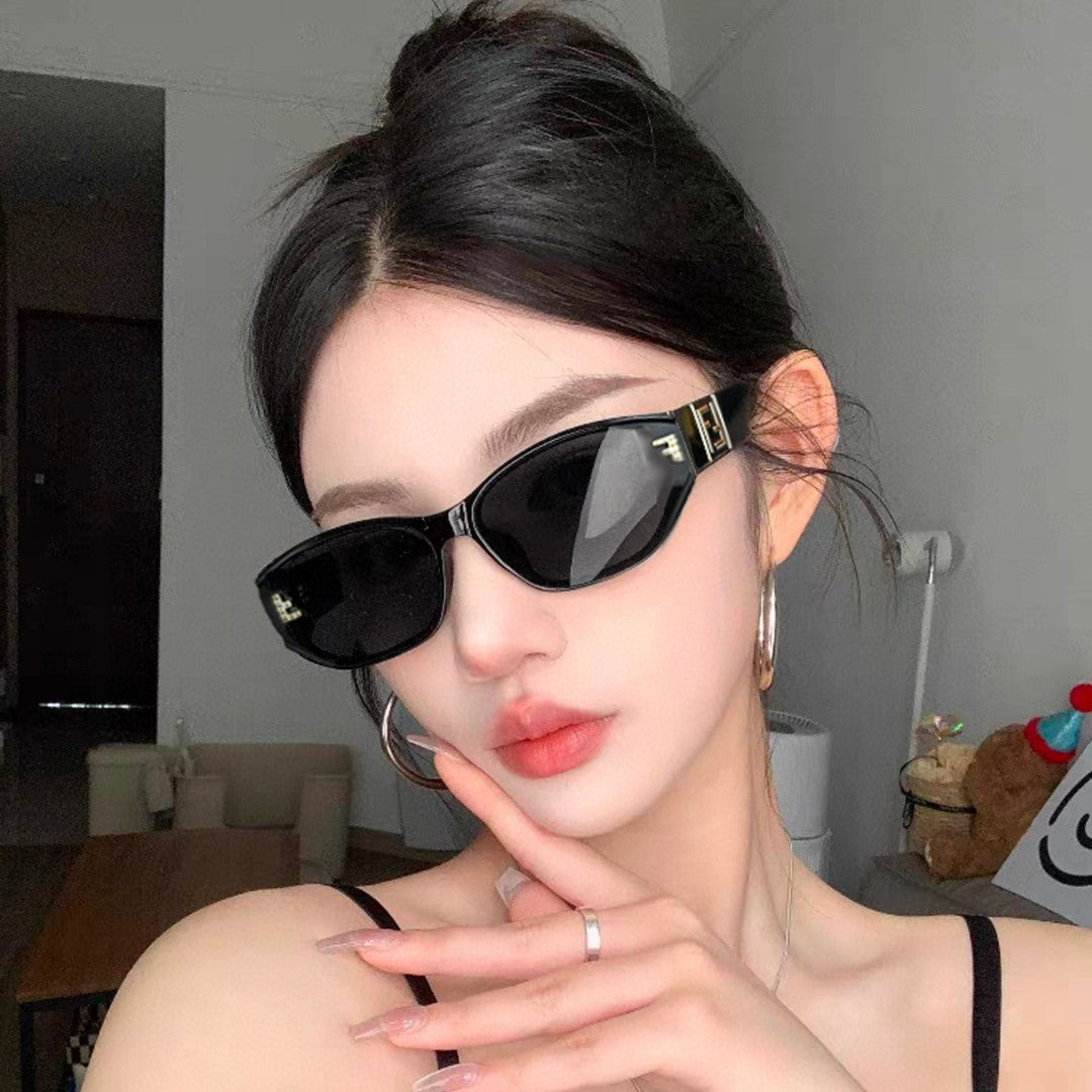 EMBOSSED FF PATTERN ROMA RECTANGULAR FRAME SUNGLASSES 58033 IN ACETATE