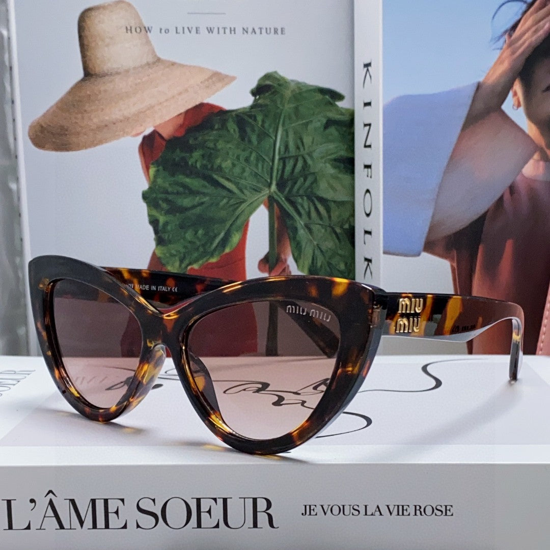 GLIMPSE CAT EYE SUNGLASSES 555885 IN HAVANA ACETATE