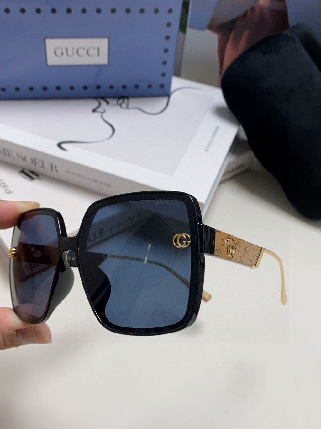 SQUARE FRAME SUNGLASSES 567447 IN ACETATE