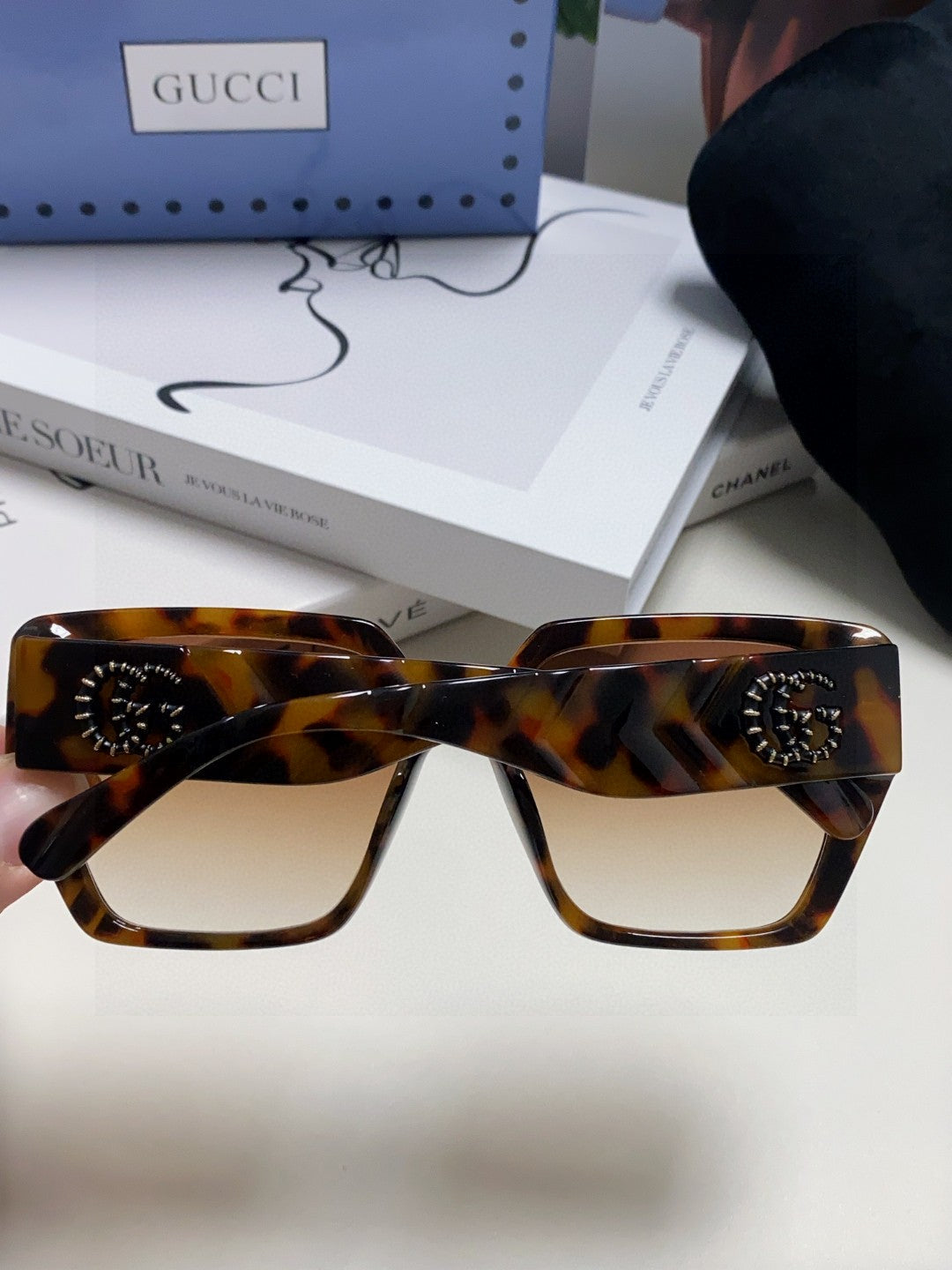 SQUARE FRAME SUNGLASSES 570209 IN ACETATE