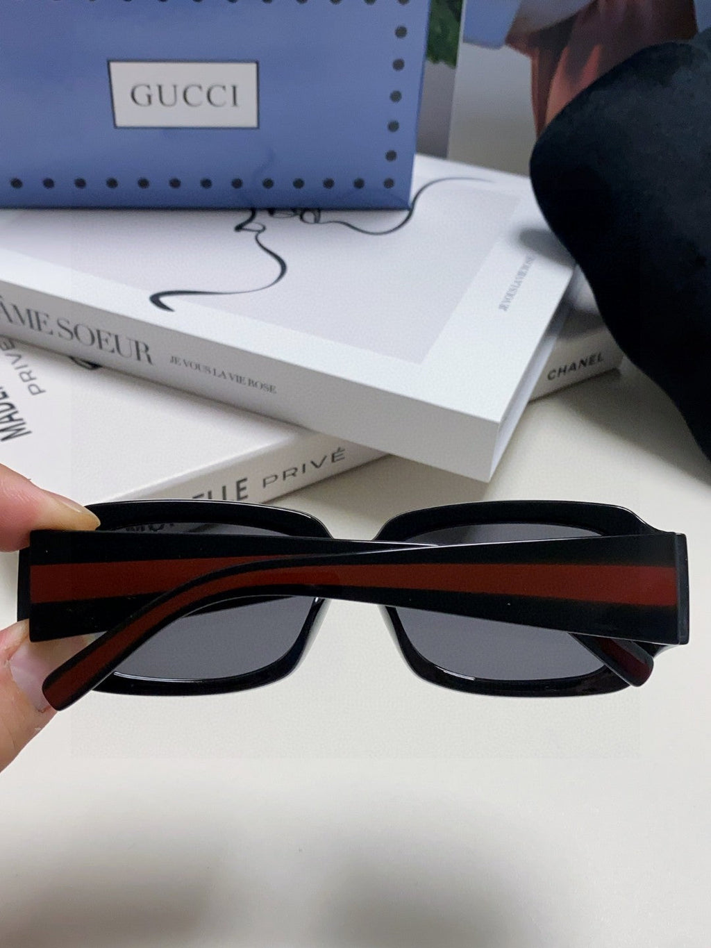 RECTANGULAR FRAME SUNGLASSES 570237 IN ACETATE