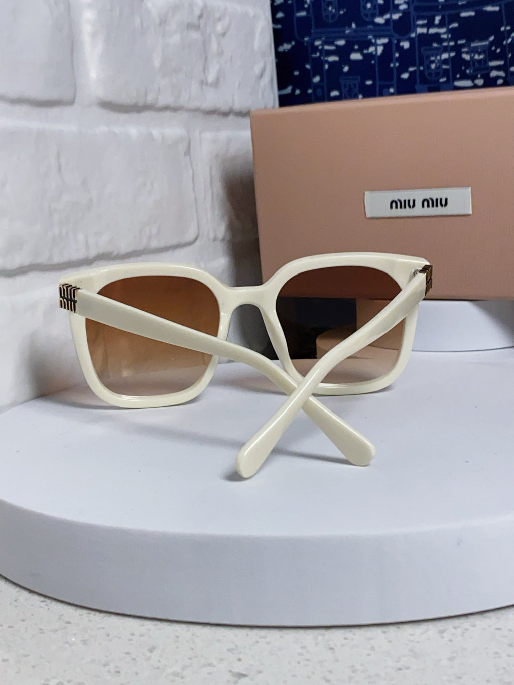 GLIMPSE SQUARE SUNGLASSES 554612 IN IVORY ACETATE
