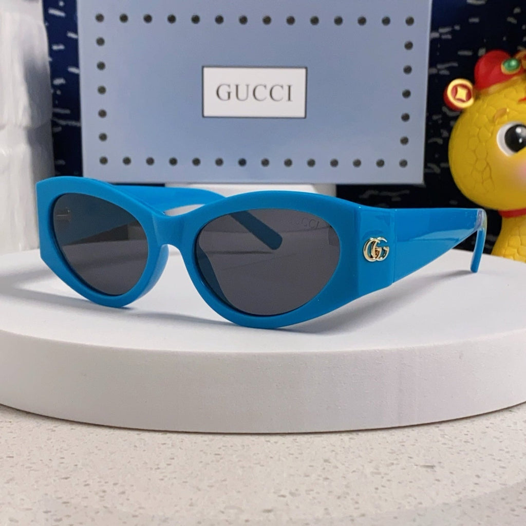 CAT-EYE FRAME SUNGLASSES 563336 IN ACETATE