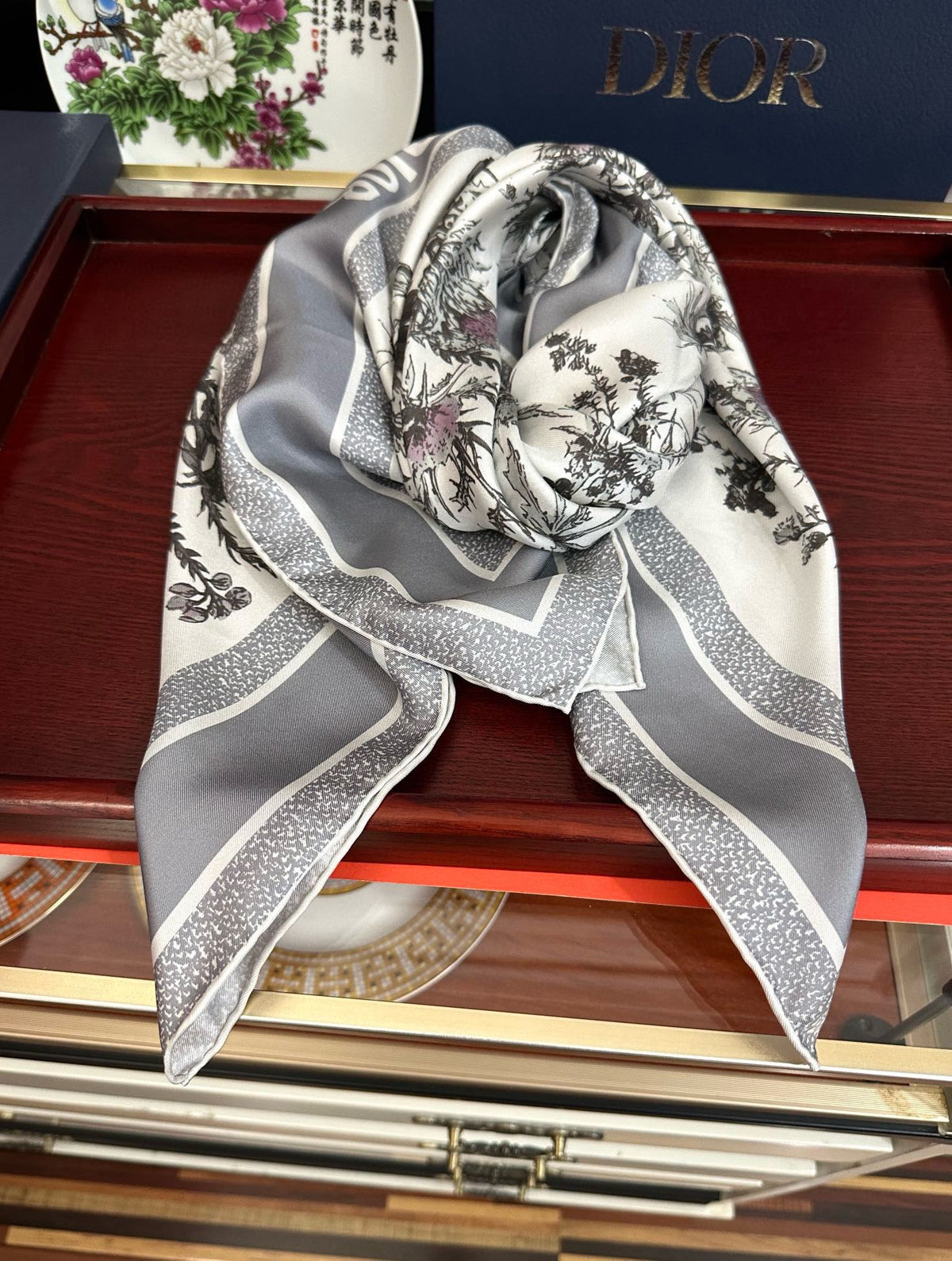 DIOR SCARF 90 CM IN SILK 733854