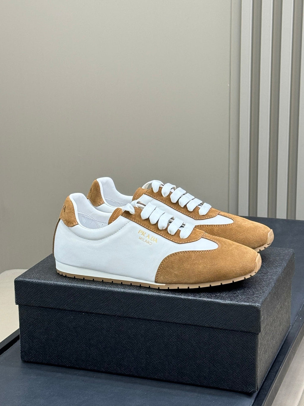 PRADA 25S SNEAKER IN WHITE MIX CAMEL BROWN SUEDE STYLE 4