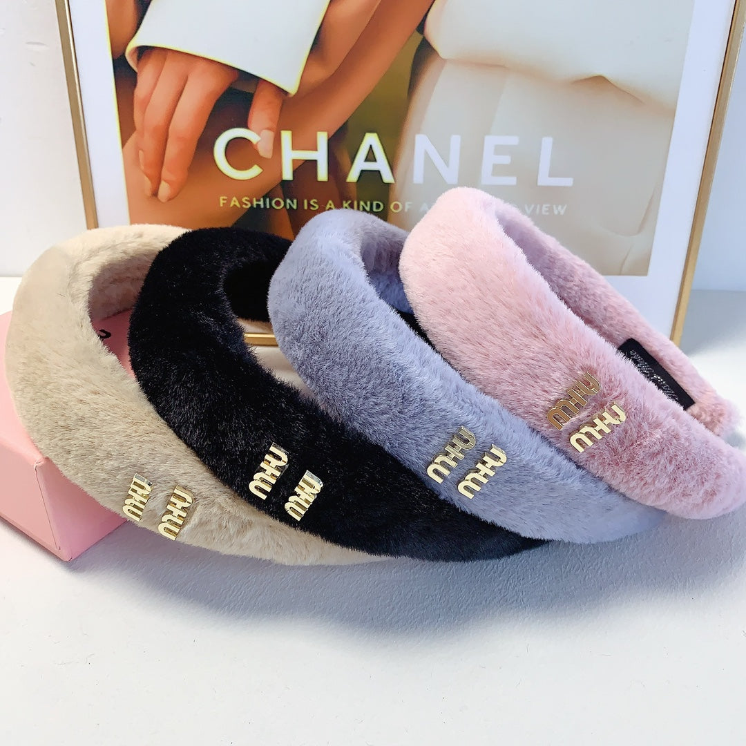 HEAD BAND IN PINK RABBIT FUR